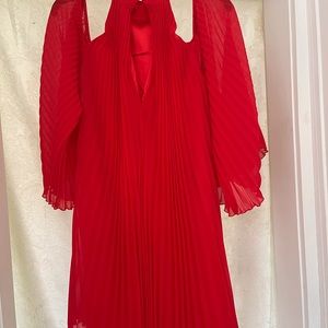 NWT BeBe Stunning Off Shoulders Red Dress